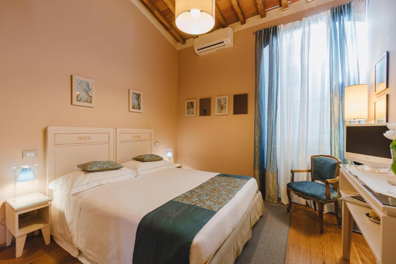 Bed and Breakfast Duchess Boutique De Charme Florenz Exterior foto